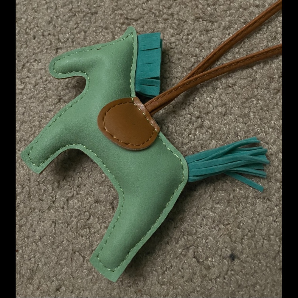 Pony Keychain/Bag Accessory!! - Picture 6 of 8